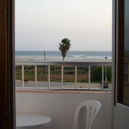Guest house Sonrisa Del Mar *